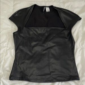 Black [Brand] Women's Top